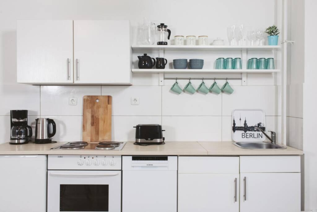 City Apartment Near Shooping Center, 6 Guests Berlin Eksteriør billede