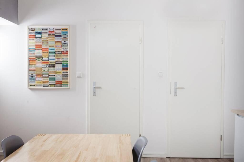 City Apartment Near Shooping Center, 6 Guests Berlin Eksteriør billede