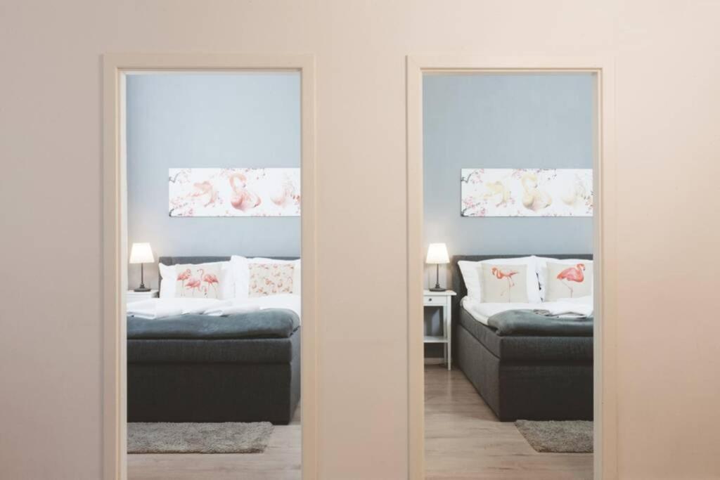 City Apartment Near Shooping Center, 6 Guests Berlin Eksteriør billede